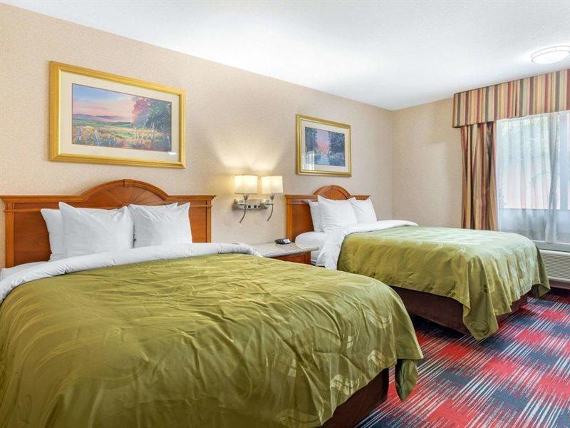 Quality Inn & Suites Oceanside Near Camp Pendleton Εξωτερικό φωτογραφία