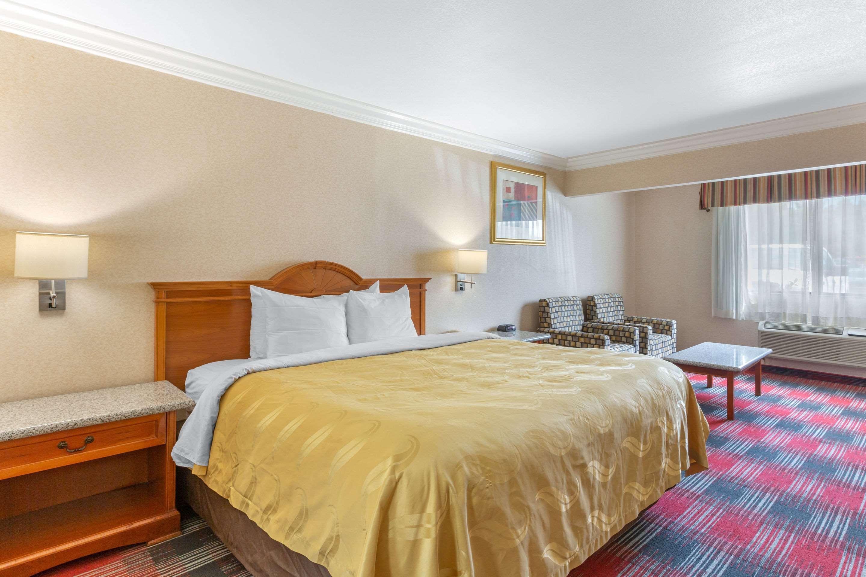 Quality Inn & Suites Oceanside Near Camp Pendleton Εξωτερικό φωτογραφία