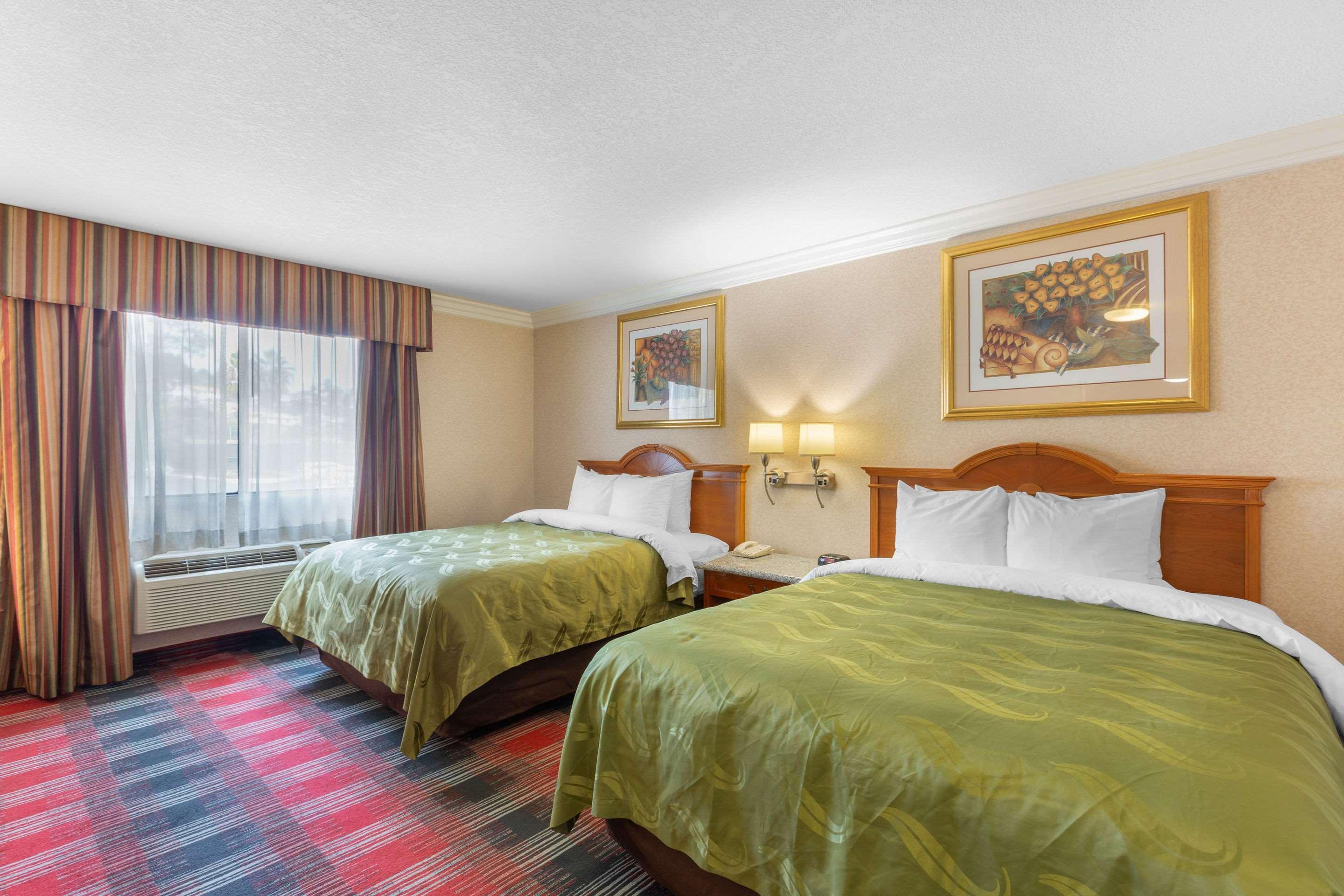 Quality Inn & Suites Oceanside Near Camp Pendleton Εξωτερικό φωτογραφία